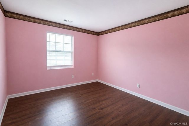 256 Quassaick Avenue 13, New Windsor, NY 12553