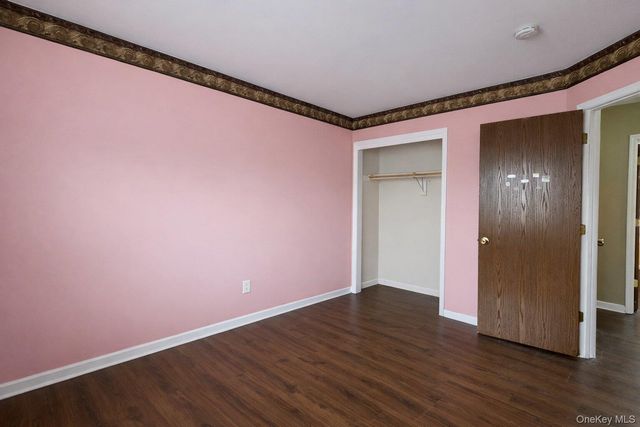 256 Quassaick Avenue 13, New Windsor, NY 12553