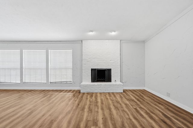 1500 Sandy Creek Drive, Denton, TX 76205