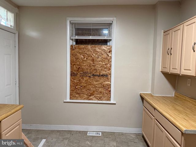 1405 W 2ND ST, Wilmington, DE 19805