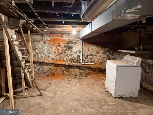 1405 W 2ND ST, Wilmington, DE 19805
