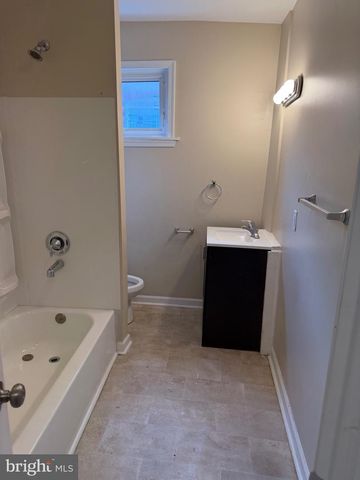 1405 W 2ND ST, Wilmington, DE 19805