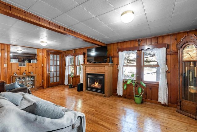 2901 Forest Hill AVENUE, Franklin, WI 53132