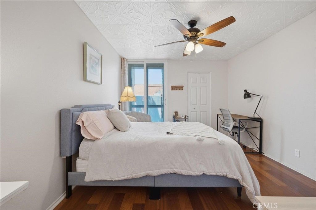 Image 16 of property listing at 525 S Ardmore Avenue 320, Los Angeles, CA 90020
