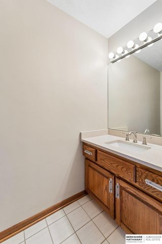 16573 Hascall Street, Omaha, NE 68130