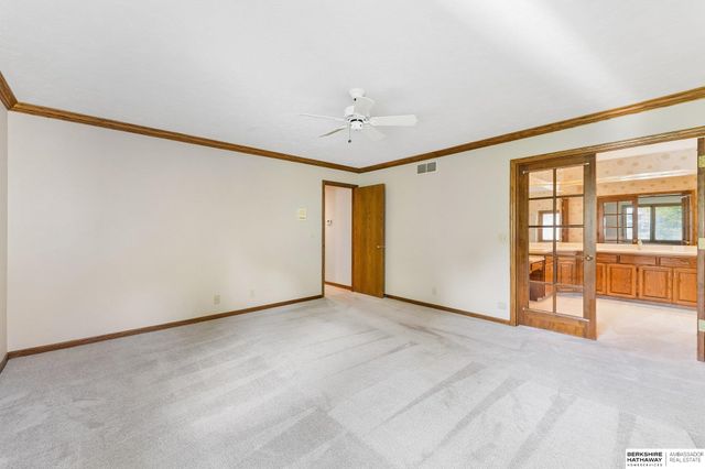 16573 Hascall Street, Omaha, NE 68130