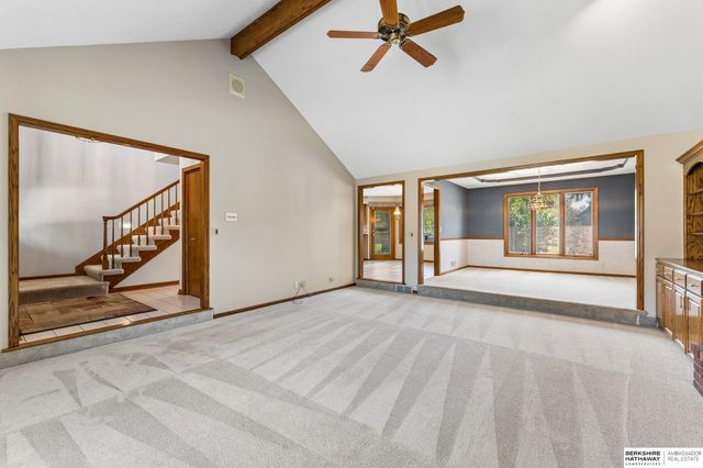 16573 Hascall Street, Omaha, NE 68130
