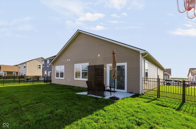 2152 Foothill Drive, Greenfield, IN 46140