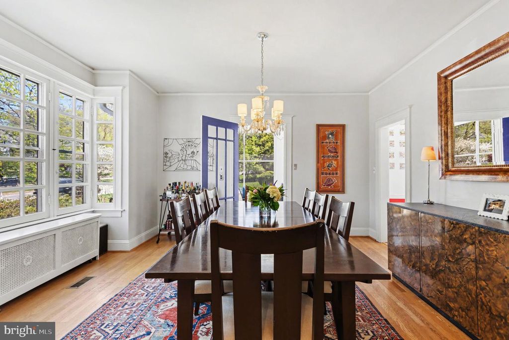 Image 13 of property listing at 5616 CROSS COUNTRY BLVD, Baltimore, MD 21209