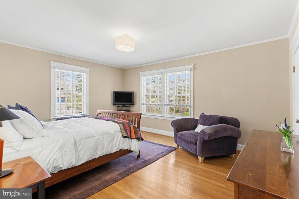 Image 24 of property listing at 5616 CROSS COUNTRY BLVD, Baltimore, MD 21209