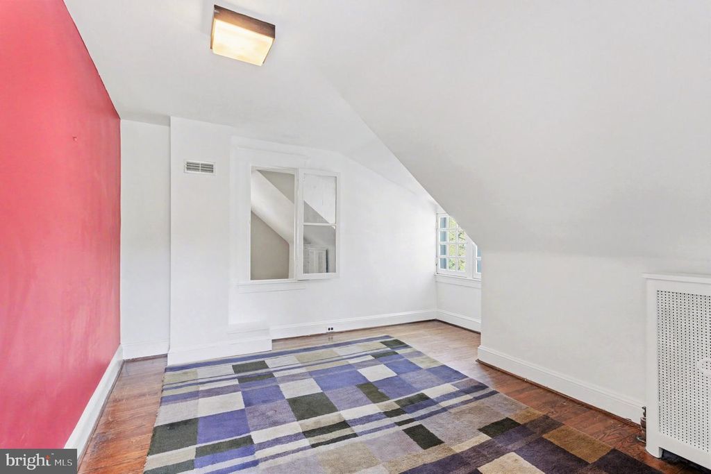 Image 32 of property listing at 5616 CROSS COUNTRY BLVD, Baltimore, MD 21209