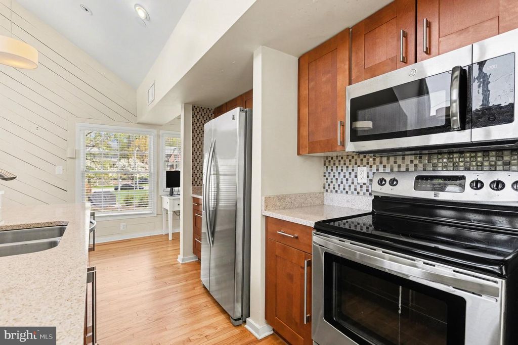 Image 42 of property listing at 5616 CROSS COUNTRY BLVD, Baltimore, MD 21209