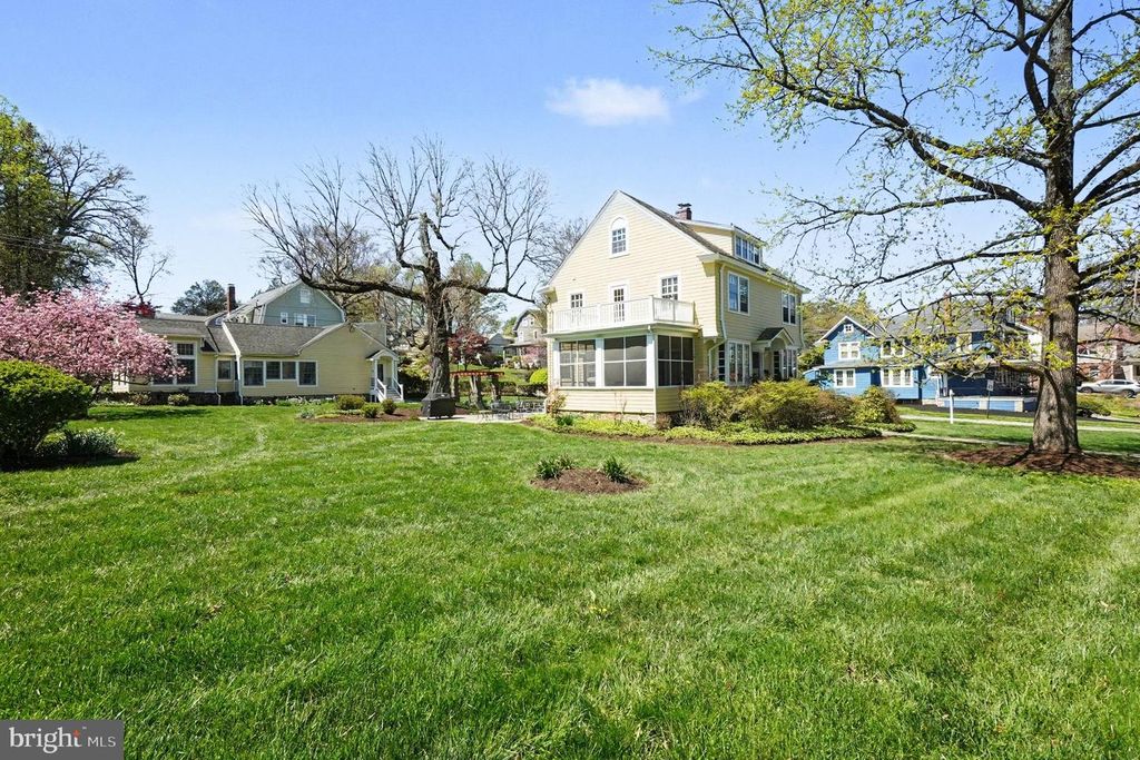 Image 61 of property listing at 5616 CROSS COUNTRY BLVD, Baltimore, MD 21209