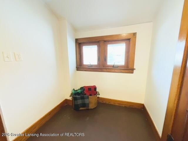 422 W Seminary Street, Charlotte, MI 48813