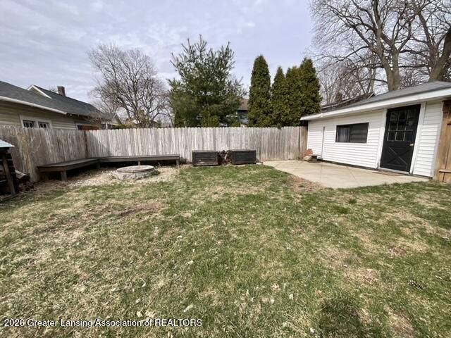 422 W Seminary Street, Charlotte, MI 48813