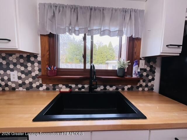 422 W Seminary Street, Charlotte, MI 48813