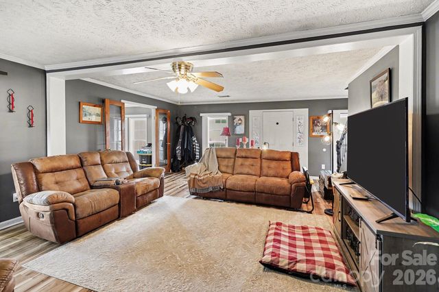 2166 Statesville Highway, Mooresville, NC 28115