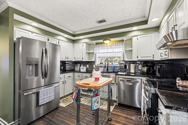 2166 Statesville Highway, Mooresville, NC 28115