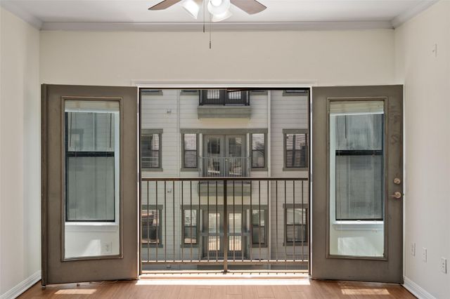 2502 Leon ST 417, Austin, TX 78705