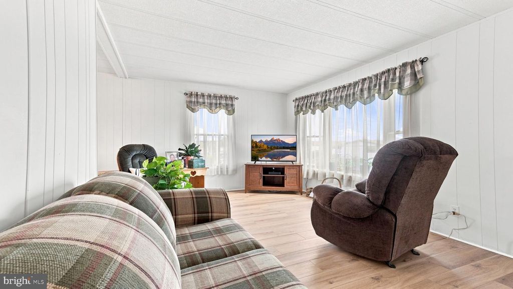 198 WINDING BROOK, NORTH WALES, PA 19454 — photo 4