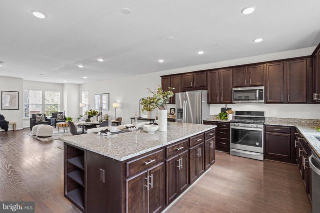 8326 MEADOWOOD DR, Hanover, MD 21076