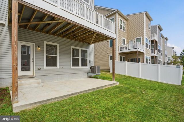 8326 MEADOWOOD DR, Hanover, MD 21076