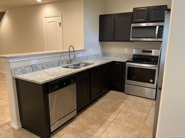 6518 Marcel Way Unit 101, San Antonio, TX 78233