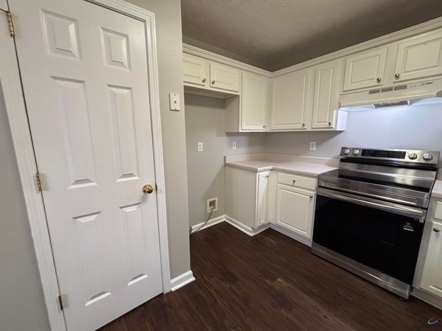 43 Canterbury Drive, Grantville, GA 30220