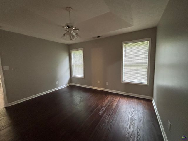 43 Canterbury Drive, Grantville, GA 30220