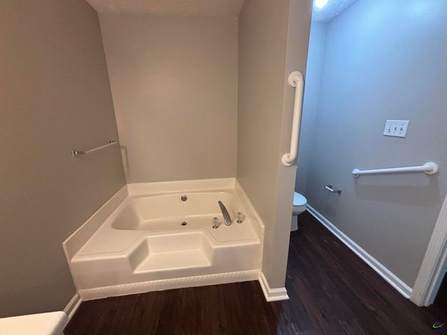 43 Canterbury Drive, Grantville, GA 30220