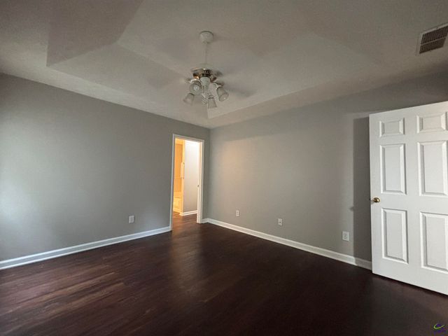 43 Canterbury Drive, Grantville, GA 30220