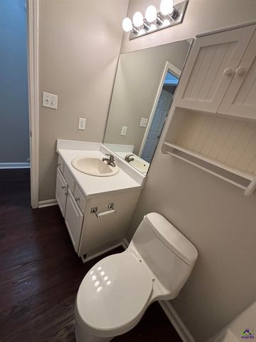 43 Canterbury Drive, Grantville, GA 30220