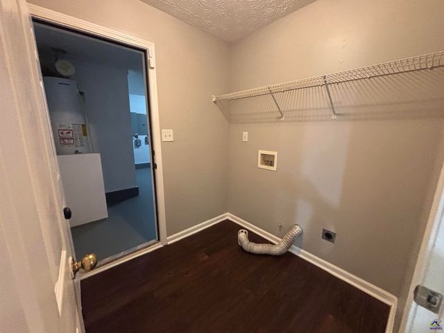 43 Canterbury Drive, Grantville, GA 30220