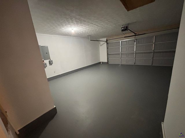 43 Canterbury Drive, Grantville, GA 30220