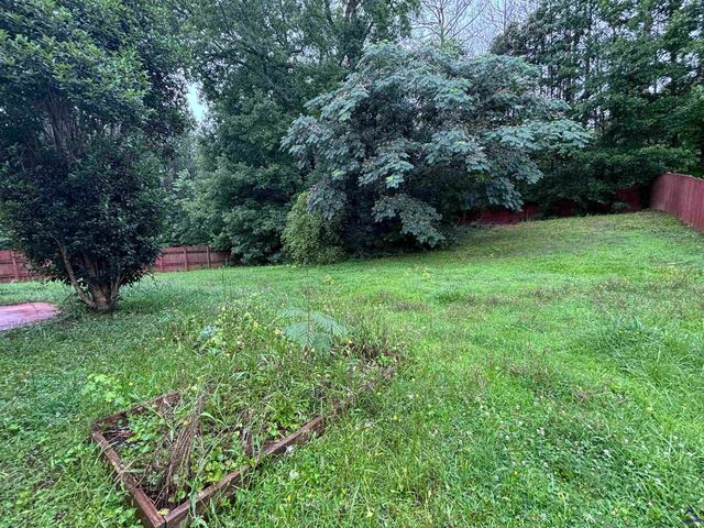 43 Canterbury Drive, Grantville, GA 30220
