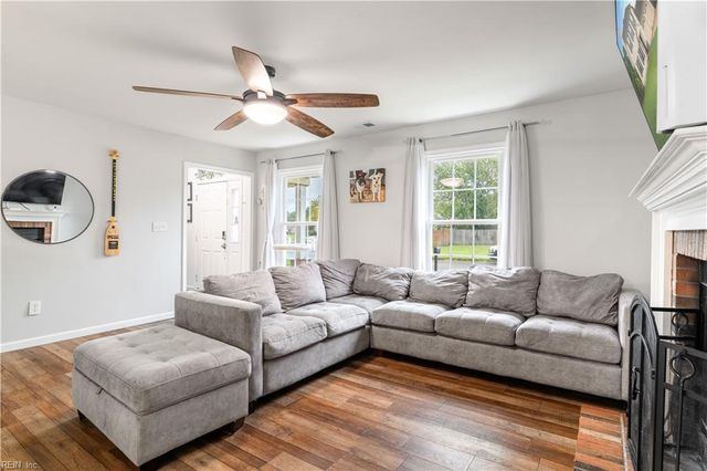 828 Helmsdale WAY, Chesapeake, VA 23320