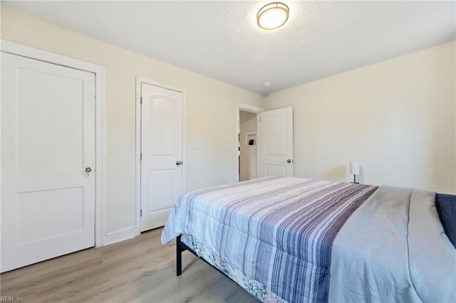 406 Colonial AVE, Hampton, VA 23661