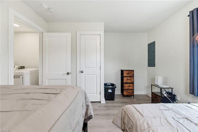 406 Colonial AVE, Hampton, VA 23661