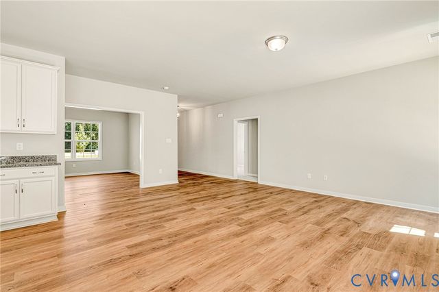 8355 Patrick Henry Blvd, Hanover, VA 23116