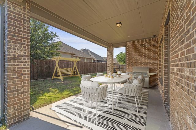 7581 Sevie Lane, Grand Prairie, TX 75054