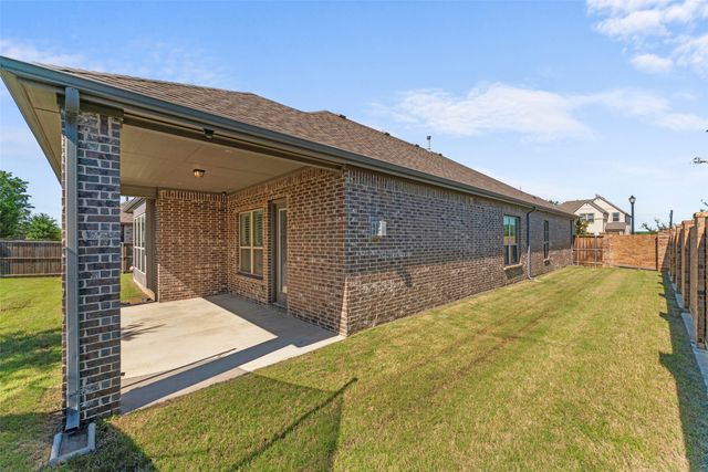 7581 Sevie Lane, Grand Prairie, TX 75054
