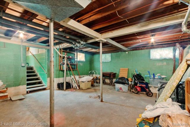 780 Robinwood Street, Pontiac, MI 48340