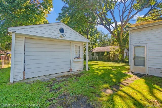780 Robinwood Street, Pontiac, MI 48340