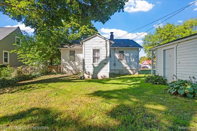 780 Robinwood Street, Pontiac, MI 48340