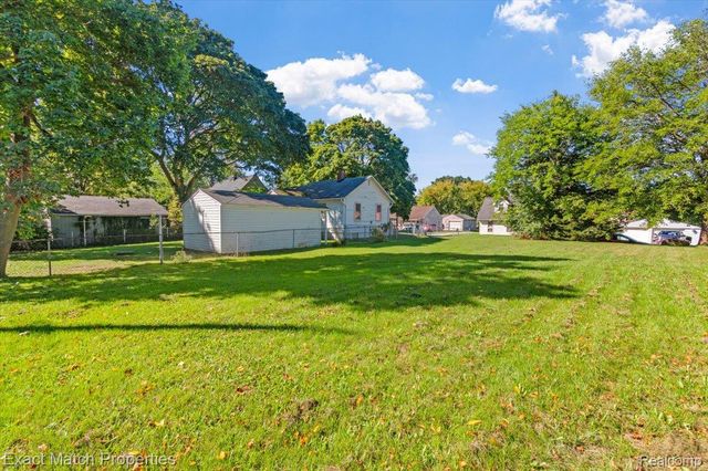 780 Robinwood Street, Pontiac, MI 48340