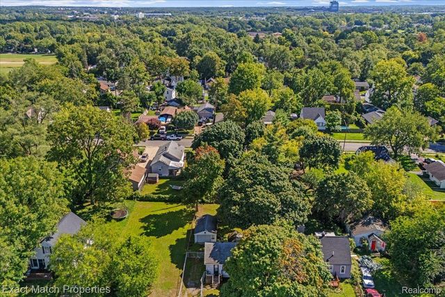 780 Robinwood Street, Pontiac, MI 48340