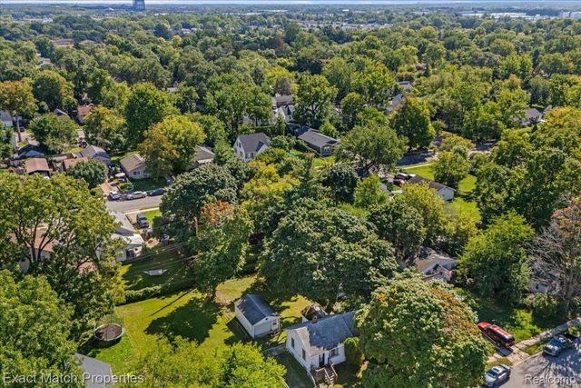 780 Robinwood Street, Pontiac, MI 48340