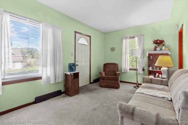 780 Robinwood Street, Pontiac, MI 48340