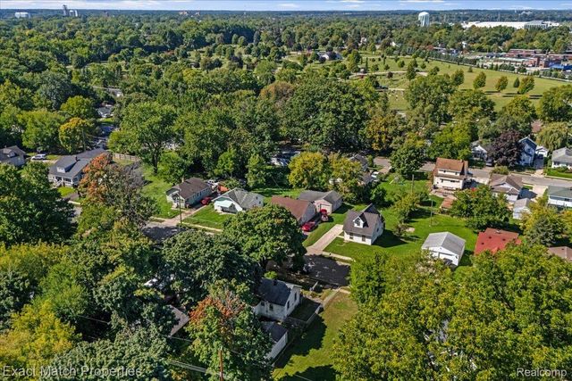780 Robinwood Street, Pontiac, MI 48340
