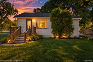 780 Robinwood Street, Pontiac, MI 48340